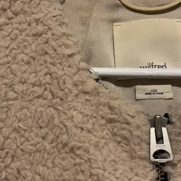 Faux fur vest - Picture 4 of 7